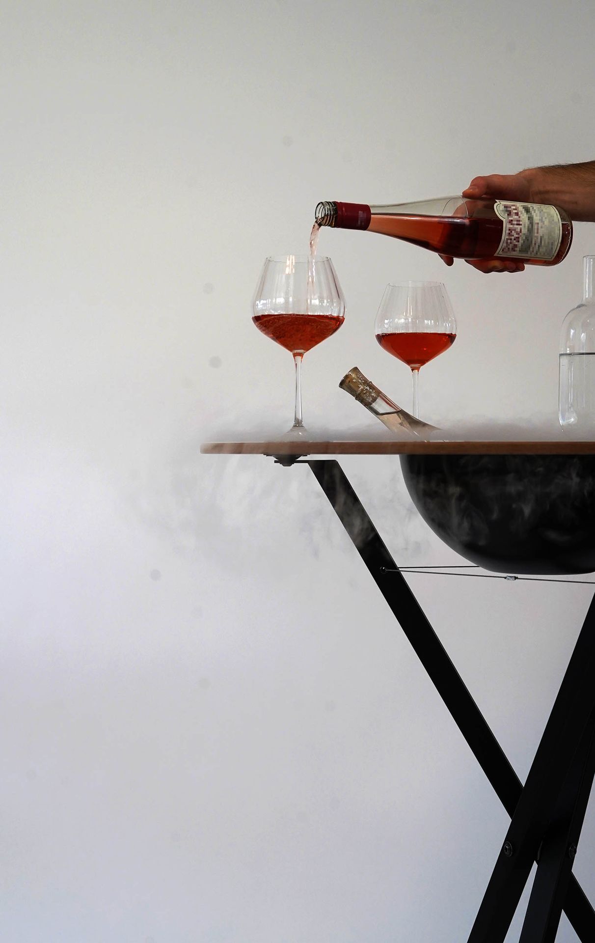 DINNITY Stand & Sip